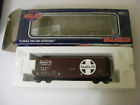 0579-2 Atlas Plug Door Box Car Item Santa Fe