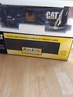 30-74156 Railking By Mth Caterpillar Rounded Roof Box Car