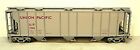 879-2 Atlas Union Pacific Bay Hopper Scale Rail