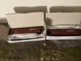 81771 Accurail Ho Scale Lot Of 2 Bnsf Acf 3-bay Grain Hoppers Read Description