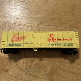 5242-10 Ahm Vintage #5242-10 Ho Scale Eggo Mrs. Smiths Mechanical Reefer