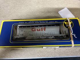 5427e Ahm/rivarossi - Ho Scale Gulf Center Flow Tank Car