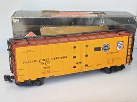 Art-46201d Aristocraft Nice 40ft. Steel Reefer Car Up / Pacific Fruit Express Pfe 46201