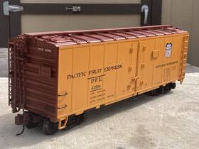 Art-46261d Aristocraft 40ft. Steel Reefer Car Pacific Fruit Express Pfe 42564