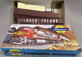 01669 Athearn Nos Ho Scale Rock Island 50ft Covered Gondola Car Kit R.i. 3871
