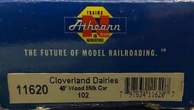 11620 Athearn N Scale - 40ft Wood Reefer Cloverland Dairies 102 Cl