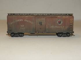 15827 Athearn Ho Scale Northern Pacific Box Car 40ft Weathered