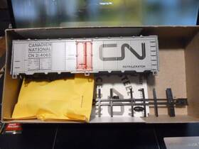 214065 Athearn 166m Ho Canadian National Cn 40ft Ice Bunker Meat Reefer Nos