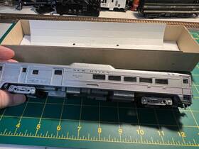 Rdc-3 Athearn 2077 Ho Scale New Haven Rtr Dummy Rail Car In Ob