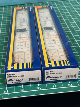 24750 Athearn New N-scale Auto-max 2-pack Bnsf 139.98 Make Offer