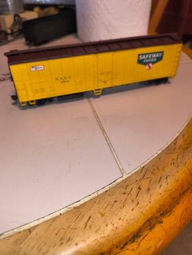 2613 Athearn 2615 Ho Scale 1629 50ft Plug Door Reefer Safeway Nadx #2613 Built