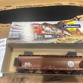 420765 Athearn 2906e Ho Scale Bnsf Centerflow Hopper Assembled