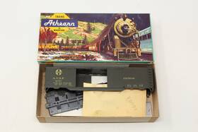 5034 Athearn 4157 Ho Blue Box 50ft Express Dd Car Santa Fe Atsf Green Kit
