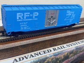 4562 Athearn Richmond Fredricksburg And Potomac Plug Door Car - Ho Scale Inch Rf&p Display