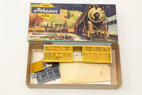 47630d Athearn Ho Blue Box 1779 Stock Car Union Pacific Up Yellow Kit