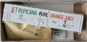 495-1 Athearn Bev-bel Tropicana 50 Ft. White Refrigerator Box Car #147. Custom Paint