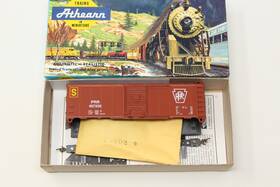 497256 Athearn Ho / Third Rail 40ft Box Car Pennsylvania Inch S Prr Red Kit