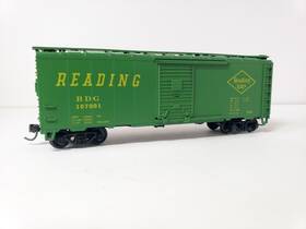 107001 Athearn 511-2 Bev-bel Ho 40ft Box Reading #107001