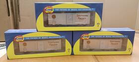 70029 Athearn Lot Of 3 Ho Southern Pacific 40ft Youngstown Door Boxcars S.p. Overnights