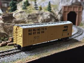 700302 Athearn Ho Scale Burlington Northern Western Fruit Express Refrigerator Boxcar