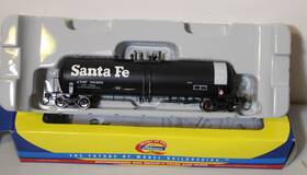 98498 Athearn 73902 Ho Scale 50ft Rtc 20 900 Gallon Tank Car Santa Fe