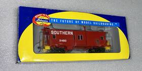 74692 Athearn Ho Southern Bay Window Caboose X480 / #74692