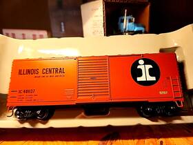 401137 Athearn 797534704497 Rtr #70449 40ft Modernized Box Car-illinois Central #401137 Ho 1/87 Built