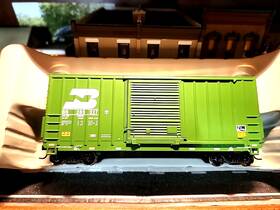 Athearn 797534708549 Rtr Ho 1/87 B.n.40ft Outside-braced Hi-cube Box Car-burlington Northern