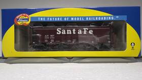 300433 Athearn 89043 Ho-scale Roundhouse #89045 Santa Fe Ps2 2893 Covered Hopper