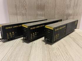 91358 Athearn Ho Scale Rtr Family Lines 50ft Double Plug Door Box Car Lot