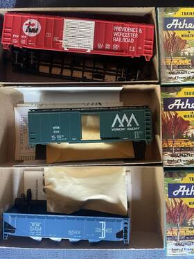 92521 Athearn Providence And Worcester Box Car Vermont Railway Boston Maine Hopper