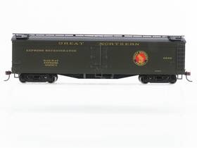 Athearn 92579 Ho Scale Gn Great Northern Railway 50ft Express Reefer #2049