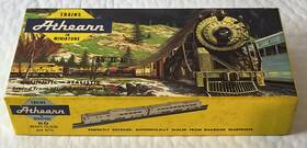 A-509 Athearn A-504 Vintage 1950s Metal Kit Yellow Box Tank Car Union Pacific A-509 Athearn A-504 Vintage 1950s Metal Kit Yellow Box Tank Car Union Pacific