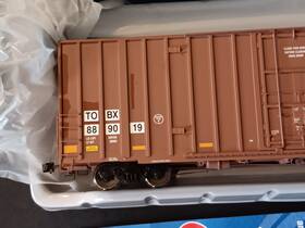 Athearn Ath75124 Railbox Tbox 889019 60ft Gunderson Box Car Primed For Grime
