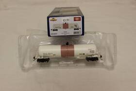 Athg40187 Athearn Genesis Rtr Gatc 20k Gallon Tank Car Uclx 30012