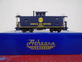 Athg78583 Athearn Genesis Norfolk And Western Icc Caboose #500852 Ho Sal N&w P&wv Athg78583 Athearn Genesis Norfolk And Western Icc Caboose #500852 Ho Sal N&w P&wv