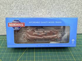 Rnd17954 Athearn Roundhouse Ho Southern Pacific 3 Window Standard Wood Caboose