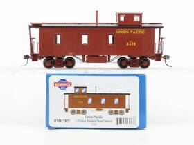 Rnd17957 Athearn/roundhouse Ho Up Union Pacific Offset Cupola Wood Caboose #2278