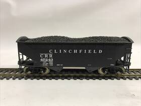 Atlas 1892-6 Ho Clinchfield 2 Bay Offset Hopper Oval Ends #47243 Coal Load