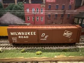 20001456 Atlas Master Line Rtr Ho Milwaukee Road 50ft Single Door Box Car 51588