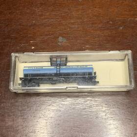 25149 Atlas 2267 N Scale Single Dome Tank Car Utlx Finest Chemicals For Industry