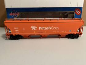 3001112-2 Atlas O - Trinity 5161 Covered Hopper Potash Corp #14230 3 Rail