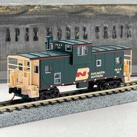 30429 Atlas N Scale Burlington Northern Executive Ext Vision Caboose Fw&d 154