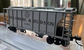 12142 Atlas 31974 N Scale Rtr #31974 Ps-2 Hopper Delaware And Hudson #12142 Nib Ny