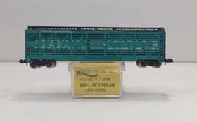 375421 Atlas 3544 N Scale Penn Central 50ft Stock Car #375421 Ln/box
