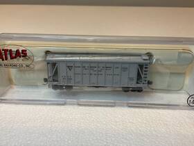 38786 Atlas N Scale Canadian Doughnut Co. 40ft Airslide Hopper. Excellent #8