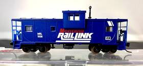 39352 Atlas N Scale Extended Vision Caboose Montana Rail Link #1006 M/t Couplers Added