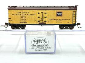 75276 Atlas 41401 N Scale Burlington 40ft Woodside Reefer Brex #75276 Weathered #41401