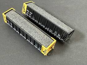 43801-25 Atlas N Scale Coalveyor Pair- No Trucks Couplers Nppx Railcars