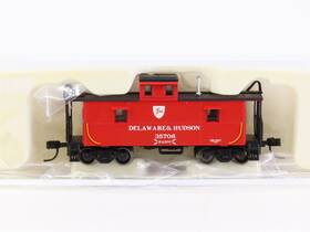 50001207 Atlas N Scale D&h Delaware And Hudson Railroad Cupola Caboose #35706